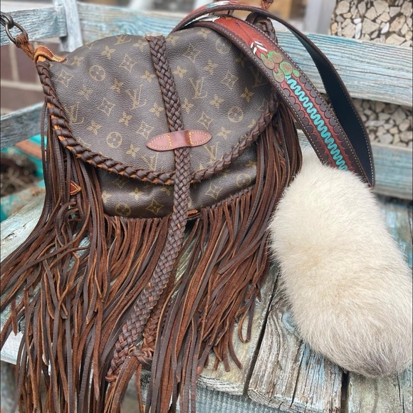 Louis Vuitton Brown Fringe Crossbody Bag - Picture 1 of 3